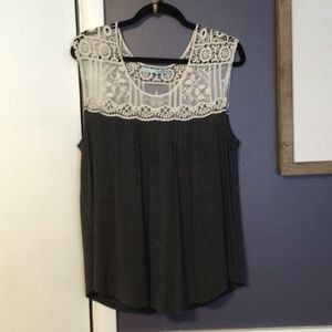 XL Maurice’s Gray and white crochet top